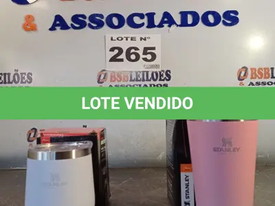 LOTE 265 - 02 - COPOS TÉRMICOS (NO ESTADO, NÃO SABEMOS SE FUNCIONA. LEILÃO NÃO TEM GARANTIA E NEM DEVOLUÇÃO, SUJEITO A POSSÍVEIS AVARIAS VISÍVEIS/OCULTAS E/OU AUSÊNCIA DE COMPONENTES)