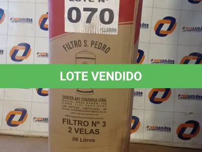 LOTE 070 - 01 - FILTRO DE BARRO SÃO PEDRO 8 LITROS 2 VELAS (NO ESTADO, NÃO SABEMOS SE FUNCIONA. LEILÃO NÃO TEM GARANTIA E NEM DEVOLUÇÃO, SUJEITO A POSSÍVEIS AVARIAS VISÍVEIS/OCULTAS E/OU AUSÊNCIA DE COMPONENTES)