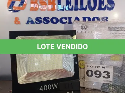 LOTE 093 - 02 - REFLETOR LED 400W BIVOLT (NO ESTADO, NÃO SABEMOS SE FUNCIONA. LEILÃO NÃO TEM GARANTIA E NEM DEVOLUÇÃO, SUJEITO A POSSÍVEIS AVARIAS VISÍVEIS/OCULTAS E/OU AUSÊNCIA DE COMPONENTES)