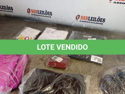 LOTE 140 - 07 – PEÇAS DE ROUPAS FEMININAS (NO ESTADO, NÃO SABEMOS SE FUNCIONA. LEILÃO NÃO TEM GARANTIA E NEM DEVOLUÇÃO, SUJEITO A POSSÍVEIS AVARIAS VISÍVEIS/OCULTAS E/OU AUSÊNCIA DE COMPONENTES)