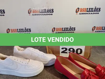 LOTE 290 - 02 – PARES DE CALÇADOS FEMININO Nº 37 (NO ESTADO, NÃO SABEMOS SE FUNCIONA. LEILÃO NÃO TEM GARANTIA E NEM DEVOLUÇÃO, SUJEITO A POSSÍVEIS AVARIAS VISÍVEIS/OCULTAS E/OU AUSÊNCIA DE COMPONENTES)