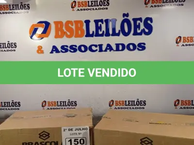 LOTE 150 - 02 CAIXAS COM COLA TUBO ST 175G COM 15 FRASCOS CADA. (NO ESTADO, LEILÃO NÃO TEM GARANTIA E NEM DEVOLUÇÃO, SUJEITO A POSSÍVEIS AVARIAS VISÍVEIS/OCULTAS E/OU AUSÊNCIA DE COMPONENTES).