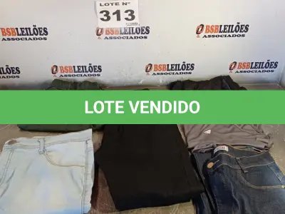 LOTE 313 - 06 – PEÇAS DE ROUPAS MASCULINAS (NO ESTADO, NÃO SABEMOS SE FUNCIONA. LEILÃO NÃO TEM GARANTIA E NEM DEVOLUÇÃO, SUJEITO A POSSÍVEIS AVARIAS VISÍVEIS/OCULTAS E/OU AUSÊNCIA DE COMPONENTES)