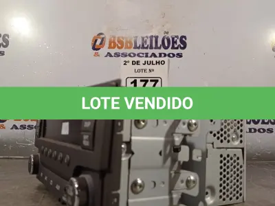 LOTE 177 - 01 CENTRAL MULTIMIDIA NISSAN. (NO ESTADO, LEILÃO NÃO TEM GARANTIA E NEM DEVOLUÇÃO, SUJEITO A POSSÍVEIS AVARIAS VISÍVEIS/OCULTAS E/OU AUSÊNCIA DE COMPONENTES).