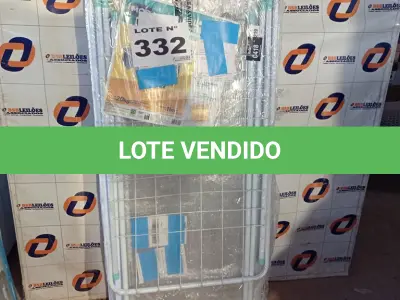 LOTE 332 - 03 – VARAIS DE ROUPAS (NO ESTADO, NÃO SABEMOS SE FUNCIONA. LEILÃO NÃO TEM GARANTIA E NEM DEVOLUÇÃO, SUJEITO A POSSÍVEIS AVARIAS VISÍVEIS/OCULTAS E/OU AUSÊNCIA DE COMPONENTES)