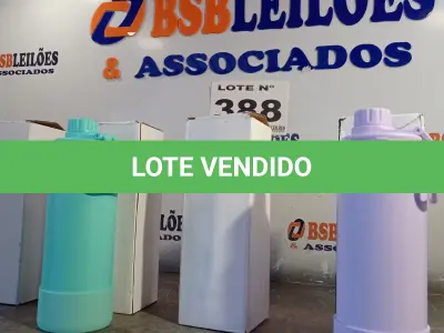LOTE 388 - 04 – GARRAFAS TÉRMICAS (NO ESTADO, NÃO SABEMOS SE FUNCIONA. LEILÃO NÃO TEM GARANTIA E NEM DEVOLUÇÃO, SUJEITO A POSSÍVEIS AVARIAS VISÍVEIS/OCULTAS E/OU AUSÊNCIA DE COMPONENTES)