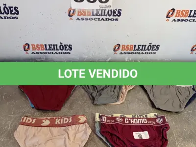 LOTE 363 - 10 – CUECAS INFANTIL DIVERSAS (NO ESTADO, NÃO SABEMOS SE FUNCIONA. LEILÃO NÃO TEM GARANTIA E NEM DEVOLUÇÃO, SUJEITO A POSSÍVEIS AVARIAS VISÍVEIS/OCULTAS E/OU AUSÊNCIA DE COMPONENTES)