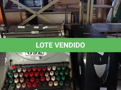 LOTE 092 - 01 MÁQUINA DE ESCREVER E 01 NOBREAK MARCA SMS. (NO ESTADO, LEILÃO NÃO TEM GARANTIA E NEM DEVOLUÇÃO, SUJEITO A POSSÍVEIS AVARIAS VISÍVEIS/OCULTAS E/OU AUSÊNCIA DE COMPONENTES).
