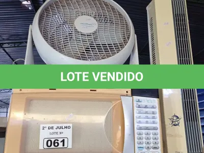 LOTE 061 - 01 MICRO-ONDAS E 02 VENTILADORES MARCAS E MODELOS DIVERSOS PARA RETIRADA DE PEÇAS. (NO ESTADO, LEILÃO NÃO TEM GARANTIA E NEM DEVOLUÇÃO, SUJEITO A POSSÍVEIS AVARIAS VISÍVEIS/OCULTAS E/OU AUSÊNCIA DE COMPONENTES).