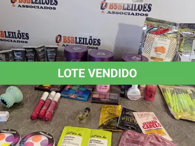 LOTE 354 - 36 - COSMÉTICOS DIVERSOS (NO ESTADO, NÃO SABEMOS SE FUNCIONA. LEILÃO NÃO TEM GARANTIA E NEM DEVOLUÇÃO, SUJEITO A POSSÍVEIS AVARIAS VISÍVEIS/OCULTAS E/OU AUSÊNCIA DE COMPONENTES)
