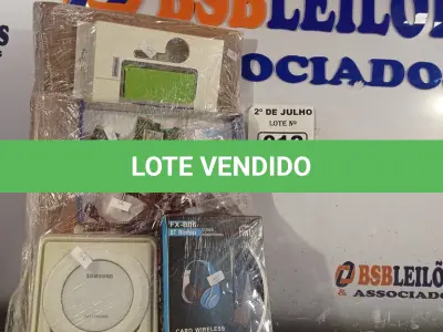 LOTE 012 - 01 CARREGADOR WIRELESS, 02 PLACAS DE REDE WIFI, 01 POWER BANK E 01 FONE DE OUVIDO. (NO ESTADO, LEILÃO NÃO TEM GARANTIA E NEM DEVOLUÇÃO, SUJEITO A POSSÍVEIS AVARIAS VISÍVEIS/OCULTAS E/OU AUSÊNCIA DE COMPONENTES).