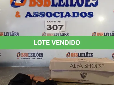 LOTE 307 - 02 – PARES DE CALÇADOS FEMININO Nº 36 (NO ESTADO, NÃO SABEMOS SE FUNCIONA. LEILÃO NÃO TEM GARANTIA E NEM DEVOLUÇÃO, SUJEITO A POSSÍVEIS AVARIAS VISÍVEIS/OCULTAS E/OU AUSÊNCIA DE COMPONENTES)
