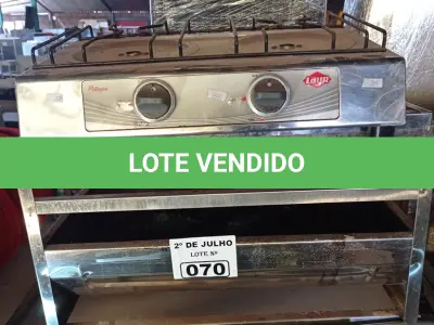 LOTE 070 - 01 FOGÃO A GÁS 02 BOCAS E 01 CHURRASQUEIRA. (NO ESTADO, LEILÃO NÃO TEM GARANTIA E NEM DEVOLUÇÃO, SUJEITO A POSSÍVEIS AVARIAS VISÍVEIS/OCULTAS E/OU AUSÊNCIA DE COMPONENTES).