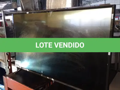 LOTE 071 - 02 TV’S SENDO 01 DE LED 40” POL E 01 LG 43” POL PARA RETIRADA DE PEÇAS. (NO ESTADO, LEILÃO NÃO TEM GARANTIA E NEM DEVOLUÇÃO, SUJEITO A POSSÍVEIS AVARIAS VISÍVEIS/OCULTAS E/OU AUSÊNCIA DE COMPONENTES).