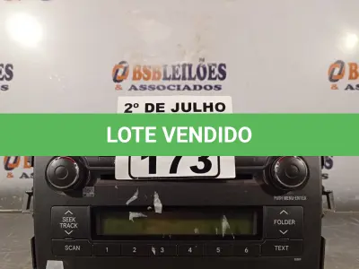 LOTE 173 - 01 CENTRAL MULTIMIDIA MODELO 86-120-02E90. (NO ESTADO, LEILÃO NÃO TEM GARANTIA E NEM DEVOLUÇÃO, SUJEITO A POSSÍVEIS AVARIAS VISÍVEIS/OCULTAS E/OU AUSÊNCIA DE COMPONENTES).