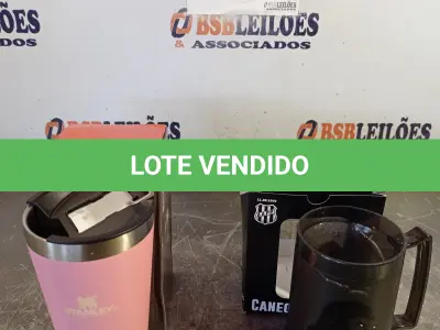 LOTE 367 - 02 - COPOS TÉRMICOS (NO ESTADO, NÃO SABEMOS SE FUNCIONA. LEILÃO NÃO TEM GARANTIA E NEM DEVOLUÇÃO, SUJEITO A POSSÍVEIS AVARIAS VISÍVEIS/OCULTAS E/OU AUSÊNCIA DE COMPONENTES)