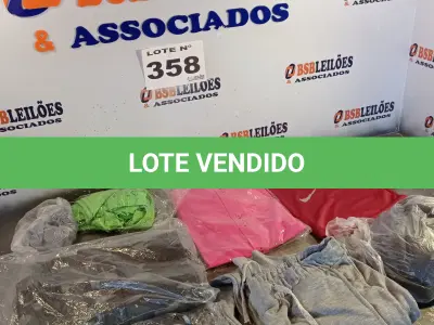 LOTE 358 - 08 – PEÇAS DE ROUPAS MASCULINAS (NO ESTADO, NÃO SABEMOS SE FUNCIONA. LEILÃO NÃO TEM GARANTIA E NEM DEVOLUÇÃO, SUJEITO A POSSÍVEIS AVARIAS VISÍVEIS/OCULTAS E/OU AUSÊNCIA DE COMPONENTES)