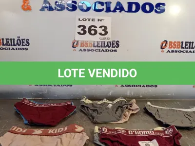 LOTE 363 - 10 – CUECAS INFANTIL DIVERSAS (NO ESTADO, NÃO SABEMOS SE FUNCIONA. LEILÃO NÃO TEM GARANTIA E NEM DEVOLUÇÃO, SUJEITO A POSSÍVEIS AVARIAS VISÍVEIS/OCULTAS E/OU AUSÊNCIA DE COMPONENTES)