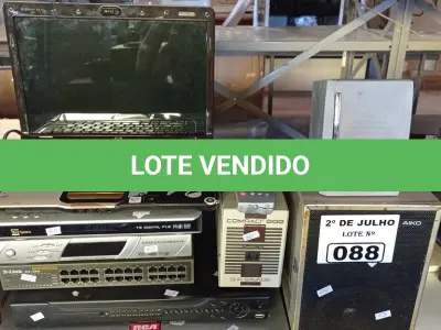 LOTE 088 - 01 DVD HOME THEATER, 01 DVR, 01 NOTEBOOK, 02 RECEPTORES DE SINAL, 01 SWITCH, 02 CAIXAS DE SOM E 01 ESTABILIZADOR MARCAS E MODELOS DIVERSOS. (NO ESTADO, LEILÃO NÃO TEM GARANTIA E NEM DEVOLUÇÃO, SUJEITO A POSSÍVEIS AVARIAS VISÍVEIS/OCULTAS E/OU AUSÊNCIA DE COMPONENTES).