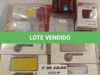LOTE 014 - 01 POWER BANK, 02 MINI SPEAKER, 01 CAMPAINHA REMOTA E 01 LUZ DE EMERGÊNCIA DE LED. (NO ESTADO, LEILÃO NÃO TEM GARANTIA E NEM DEVOLUÇÃO, SUJEITO A POSSÍVEIS AVARIAS VISÍVEIS/OCULTAS E/OU AUSÊNCIA DE COMPONENTES).