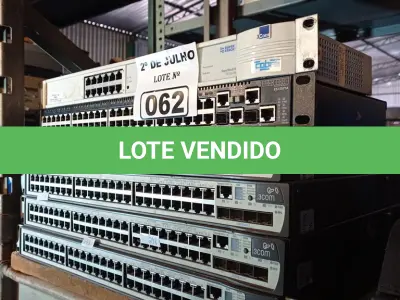 LOTE 062 - 06 SWITCHES MARCAS E MODELOS DIVERSOS. (NO ESTADO, LEILÃO NÃO TEM GARANTIA E NEM DEVOLUÇÃO, SUJEITO A POSSÍVEIS AVARIAS VISÍVEIS/OCULTAS E/OU AUSÊNCIA DE COMPONENTES).