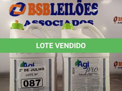 LOTE 087 - 10 LITROS DE AGI PRO RESTAURADOR DE BRILHO. (NO ESTADO, LEILÃO NÃO TEM GARANTIA E NEM DEVOLUÇÃO, SUJEITO A POSSÍVEIS AVARIAS VISÍVEIS/OCULTAS E/OU AUSÊNCIA DE COMPONENTES).