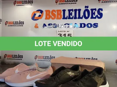 LOTE 315 - 02 – PARES DE CALÇADOS FEMININO Nº 38 (NO ESTADO, NÃO SABEMOS SE FUNCIONA. LEILÃO NÃO TEM GARANTIA E NEM DEVOLUÇÃO, SUJEITO A POSSÍVEIS AVARIAS VISÍVEIS/OCULTAS E/OU AUSÊNCIA DE COMPONENTES)