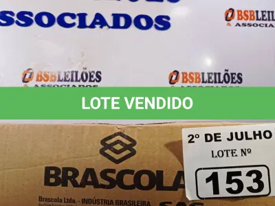 LOTE 153 - 02 CAIXAS COM COLA TUBO ST 175G COM 15 FRASCOS CADA. (NO ESTADO, LEILÃO NÃO TEM GARANTIA E NEM DEVOLUÇÃO, SUJEITO A POSSÍVEIS AVARIAS VISÍVEIS/OCULTAS E/OU AUSÊNCIA DE COMPONENTES).