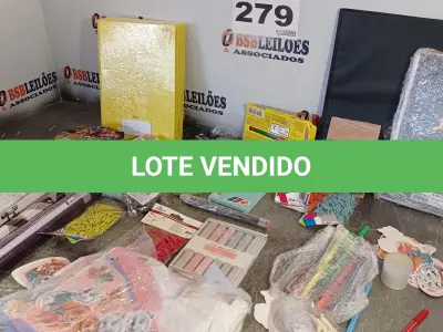 LOTE 279 - 30 - ITENS DE PAPELARIA DIVERSOS (NO ESTADO, NÃO SABEMOS SE FUNCIONA. LEILÃO NÃO TEM GARANTIA E NEM DEVOLUÇÃO, SUJEITO A POSSÍVEIS AVARIAS VISÍVEIS/OCULTAS E/OU AUSÊNCIA DE COMPONENTES)