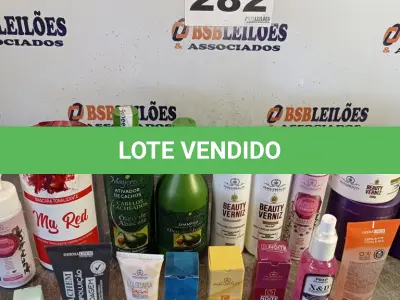 LOTE 282 - 20 - COSMÉTICOS DIVERSOS (NO ESTADO, NÃO SABEMOS SE FUNCIONA. LEILÃO NÃO TEM GARANTIA E NEM DEVOLUÇÃO, SUJEITO A POSSÍVEIS AVARIAS VISÍVEIS/OCULTAS E/OU AUSÊNCIA DE COMPONENTES)