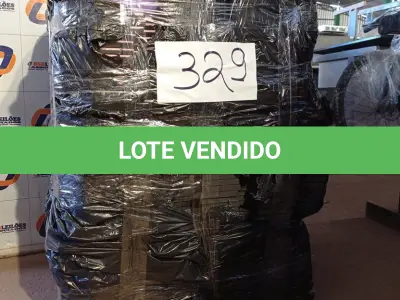 LOTE 329 - 60 PEÇAS DE TATAMES (NO ESTADO, NÃO SABEMOS SE FUNCIONA. LEILÃO NÃO TEM GARANTIA E NEM DEVOLUÇÃO, SUJEITO A POSSÍVEIS AVARIAS VISÍVEIS/OCULTAS E/OU AUSÊNCIA DE COMPONENTES)
