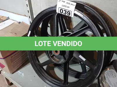 LOTE 039 - 01 PAR DE RODAS DE LIGA LEVE PARA MOTOS ARO 18. (NO ESTADO, LEILÃO NÃO TEM GARANTIA E NEM DEVOLUÇÃO, SUJEITO A POSSÍVEIS AVARIAS VISÍVEIS/OCULTAS E/OU AUSÊNCIA DE COMPONENTES).