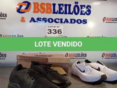 LOTE 336 - 02 – PARES DE CALÇADOS MASCULINO Nº 40 (NO ESTADO, NÃO SABEMOS SE FUNCIONA. LEILÃO NÃO TEM GARANTIA E NEM DEVOLUÇÃO, SUJEITO A POSSÍVEIS AVARIAS VISÍVEIS/OCULTAS E/OU AUSÊNCIA DE COMPONENTES)