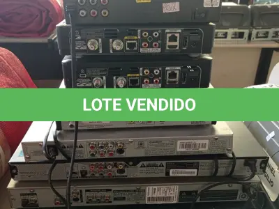 LOTE 143 - 06 APARELHOS DE DVD E 04 RECEPTORES DE SINAL MARCAS E MODELOS DIVERSOS PARA RETIRADA DE PEÇAS. (NO ESTADO, LEILÃO NÃO TEM GARANTIA E NEM DEVOLUÇÃO, SUJEITO A POSSÍVEIS AVARIAS VISÍVEIS/OCULTAS E/OU AUSÊNCIA DE COMPONENTES).
