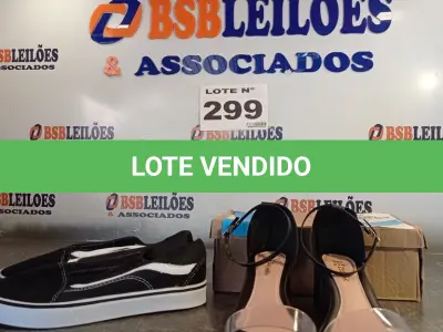 LOTE 299 - 02 – PARES DE CALÇADOS FEMININO Nº 39 (NO ESTADO, NÃO SABEMOS SE FUNCIONA. LEILÃO NÃO TEM GARANTIA E NEM DEVOLUÇÃO, SUJEITO A POSSÍVEIS AVARIAS VISÍVEIS/OCULTAS E/OU AUSÊNCIA DE COMPONENTES)