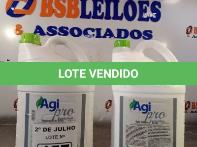 LOTE 157 - 10 LITROS DE AGI PRO SENDO 05 LITROS DE RESTAURADOR DE BRILHO E 05 LITROS DE BASE SELADORA. (NO ESTADO, LEILÃO NÃO TEM GARANTIA E NEM DEVOLUÇÃO, SUJEITO A POSSÍVEIS AVARIAS VISÍVEIS/OCULTAS E/OU AUSÊNCIA DE COMPONENTES).