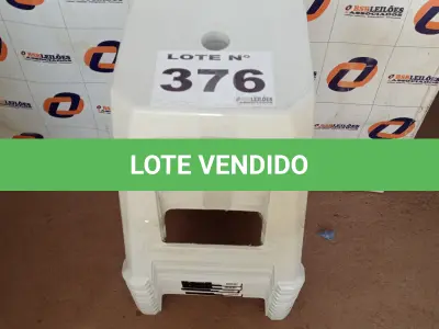 LOTE 376 - 10 - BANQUETAS EM POLIPROPILENO (NO ESTADO, NÃO SABEMOS SE FUNCIONA. LEILÃO NÃO TEM GARANTIA E NEM DEVOLUÇÃO, SUJEITO A POSSÍVEIS AVARIAS VISÍVEIS/OCULTAS E/OU AUSÊNCIA DE COMPONENTES)