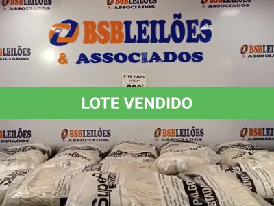 LOTE 099 - 08 MOP DE ALGODÃO PONTA CORTADA. (NO ESTADO, LEILÃO NÃO TEM GARANTIA E NEM DEVOLUÇÃO, SUJEITO A POSSÍVEIS AVARIAS VISÍVEIS/OCULTAS E/OU AUSÊNCIA DE COMPONENTES).