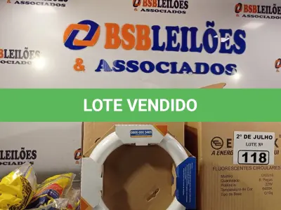 LOTE 118 - 02 CAIXAS COM LÂMPADAS FLUORESCENTES CIRCULARES 22W/6400K COM 06 PEÇAS CADA E 10 REATORES. (NO ESTADO, LEILÃO NÃO TEM GARANTIA E NEM DEVOLUÇÃO, SUJEITO A POSSÍVEIS AVARIAS VISÍVEIS/OCULTAS E/OU AUSÊNCIA DE COMPONENTES).