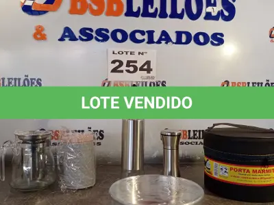 LOTE 254 - 06 - ITENS DOMÉSTICOS DIVERSOS (NO ESTADO, NÃO SABEMOS SE FUNCIONA. LEILÃO NÃO TEM GARANTIA E NEM DEVOLUÇÃO, SUJEITO A POSSÍVEIS AVARIAS VISÍVEIS/OCULTAS E/OU AUSÊNCIA DE COMPONENTES)