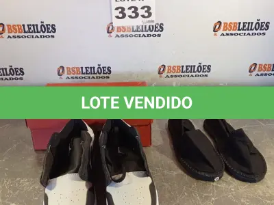 LOTE 333 - 02 – PARES DE CALÇADOS MASCULINO Nº 41 (NO ESTADO, NÃO SABEMOS SE FUNCIONA. LEILÃO NÃO TEM GARANTIA E NEM DEVOLUÇÃO, SUJEITO A POSSÍVEIS AVARIAS VISÍVEIS/OCULTAS E/OU AUSÊNCIA DE COMPONENTES)