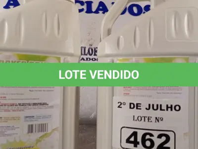 LOTE 462 - 10 LITROS DE DRYER BRILL, SECANTE ENCHAGUANTE ABRILHANTADOR CONCENTRADO. (NO ESTADO, LEILÃO NÃO TEM GARANTIA E NEM DEVOLUÇÃO, SUJEITO A POSSÍVEIS AVARIAS VISÍVEIS/OCULTAS E/OU AUSÊNCIA DE COMPONENTES).