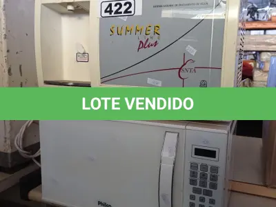 LOTE 422 - 01 PURIFICADOR DE ÁGUA SUMMER E 01 MICRO-ONDAS COM AVARIAS. (NO ESTADO, LEILÃO NÃO TEM GARANTIA E NEM DEVOLUÇÃO, SUJEITO A POSSÍVEIS AVARIAS VISÍVEIS/OCULTAS E/OU AUSÊNCIA DE COMPONENTES).
