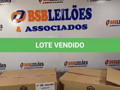 LOTE 253 - 02 CAIXAS COM COLA TUBO ST 175G COM 15 FRASCOS CADA. (NO ESTADO, LEILÃO NÃO TEM GARANTIA E NEM DEVOLUÇÃO, SUJEITO A POSSÍVEIS AVARIAS VISÍVEIS/OCULTAS E/OU AUSÊNCIA DE COMPONENTES).
