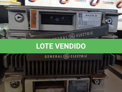 LOTE 431 - 04 RÁDIOS COMUNICADOR. (NO ESTADO, LEILÃO NÃO TEM GARANTIA E NEM DEVOLUÇÃO, SUJEITO A POSSÍVEIS AVARIAS VISÍVEIS/OCULTAS E/OU AUSÊNCIA DE COMPONENTES).