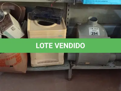 LOTE 294 - 02 FILTROS PARA PISCINA, 01 BEBEDOURO PARA GARRAFÃO E ELETRÔNICOS DIVERSOS. (NO ESTADO, LEILÃO NÃO TEM GARANTIA E NEM DEVOLUÇÃO, SUJEITO A POSSÍVEIS AVARIAS VISÍVEIS/OCULTAS E/OU AUSÊNCIA DE COMPONENTES).