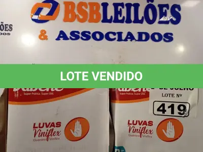 LOTE 419 - 02 CAIXAS DE LUVAS VINIFLEX TAMANHO P 7”: SÃO 10 PACOTES COM 100 LUVAS CADA. (NO ESTADO, LEILÃO NÃO TEM GARANTIA E NEM DEVOLUÇÃO, SUJEITO A POSSÍVEIS AVARIAS VISÍVEIS/OCULTAS E/OU AUSÊNCIA DE COMPONENTES).