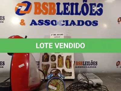 LOTE 344 - 01 CONSOLE DE GAMES, VÁRIAS IMAGENS SACRA, 01 DESPERTADOR E 01 CAFETEIRA INCOMPLETA. (NO ESTADO, LEILÃO NÃO TEM GARANTIA E NEM DEVOLUÇÃO, SUJEITO A POSSÍVEIS AVARIAS VISÍVEIS/OCULTAS E/OU AUSÊNCIA DE COMPONENTES).