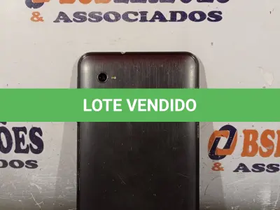 LOTE 224 - 01 TABLET SAMSUNG PARA RETIRADA DE PEÇAS. (NO ESTADO, LEILÃO NÃO TEM GARANTIA E NEM DEVOLUÇÃO, SUJEITO A POSSÍVEIS AVARIAS VISÍVEIS/OCULTAS E/OU AUSÊNCIA DE COMPONENTES).