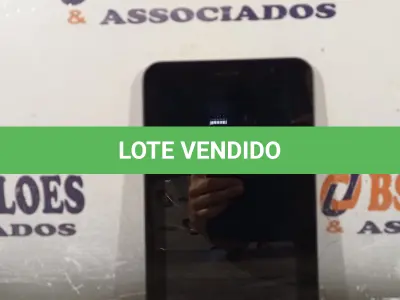 LOTE 224 - 01 TABLET SAMSUNG PARA RETIRADA DE PEÇAS. (NO ESTADO, LEILÃO NÃO TEM GARANTIA E NEM DEVOLUÇÃO, SUJEITO A POSSÍVEIS AVARIAS VISÍVEIS/OCULTAS E/OU AUSÊNCIA DE COMPONENTES).